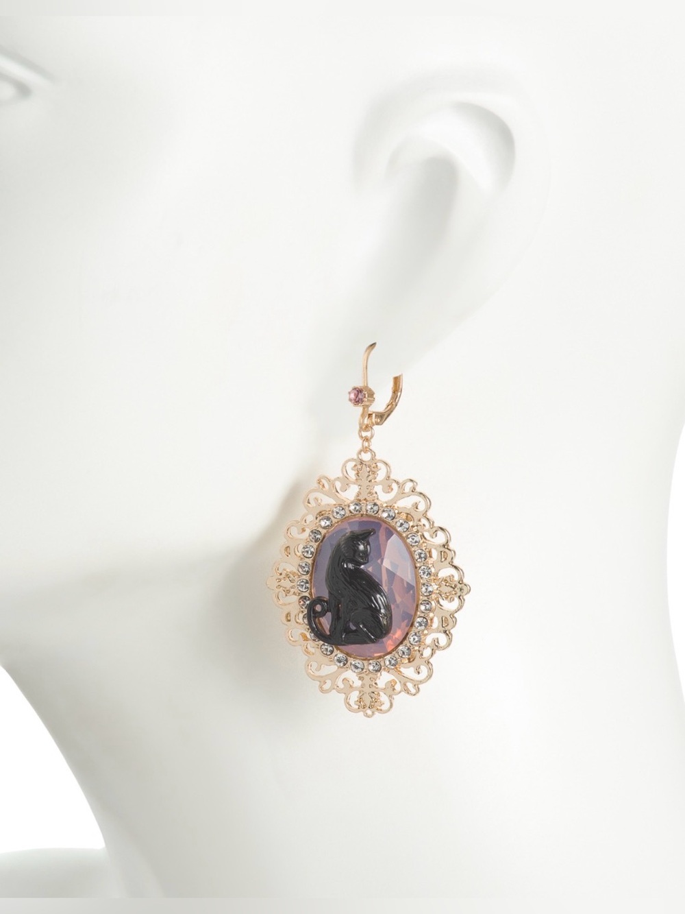 🩶Betsey Johnson Lever Back Earrings - New With Tags🩶